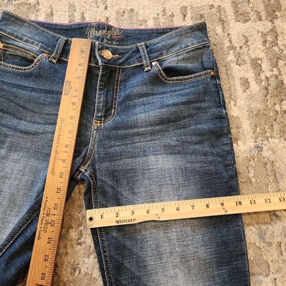 Wrangler bootcut jeans. Women's size 9 Tall (36" inseam). - Picture 15 of 16